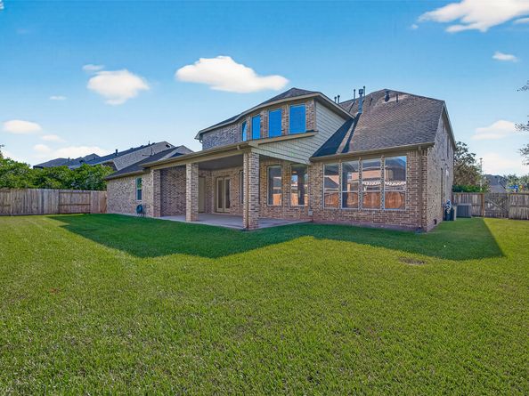 4518 Beacon View Court, Sugar Land TX 77479