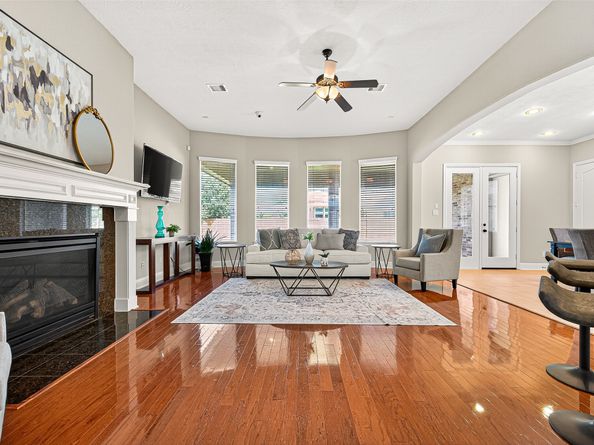 4518 Beacon View Court, Sugar Land TX 77479