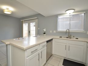 10018 Knoboak Drive 13, Houston TX 77080