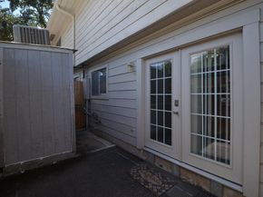 10018 Knoboak Drive 13, Houston TX 77080