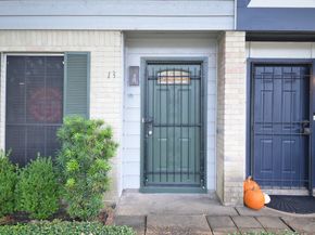 10018 Knoboak Drive 13, Houston TX 77080