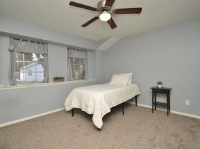 10018 Knoboak Drive 13, Houston TX 77080