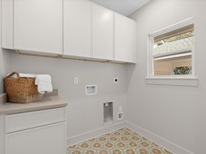 1011 W Cottage Street, Houston TX 77009