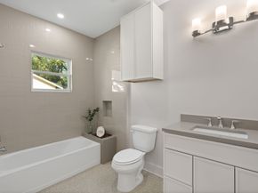 1011 W Cottage Street, Houston TX 77009