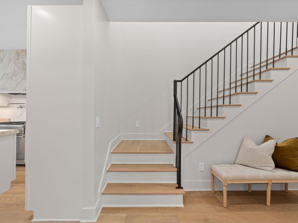 1011 W Cottage Street, Houston TX 77009