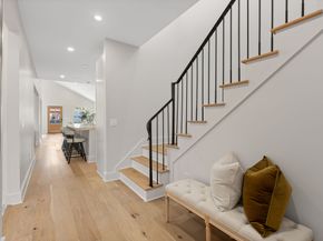 1011 W Cottage Street, Houston TX 77009