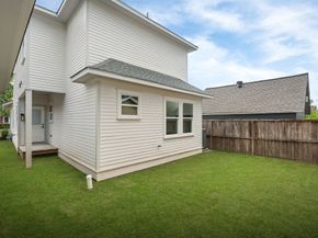 1011 W Cottage Street, Houston TX 77009