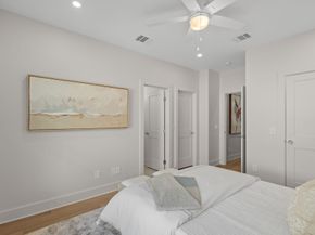 1011 W Cottage Street, Houston TX 77009