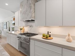 1011 W Cottage Street, Houston TX 77009