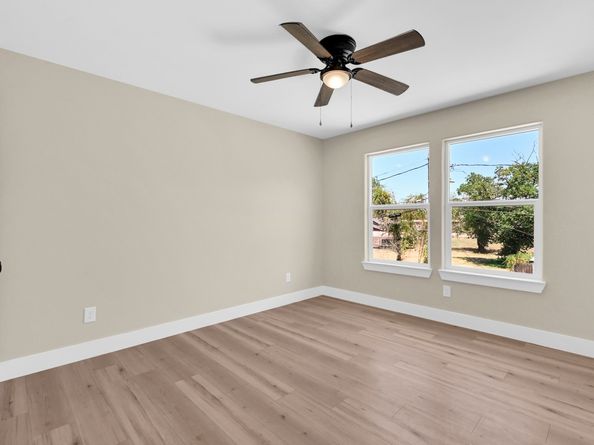 418 Delaware Street, Houston TX 77029