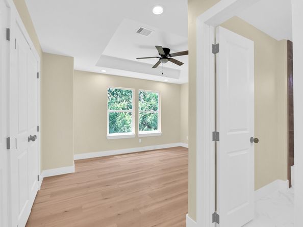 418 Delaware Street, Houston TX 77029