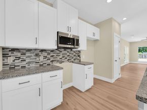 418 Delaware Street, Houston TX 77029