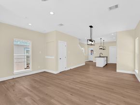 418 Delaware Street, Houston TX 77029