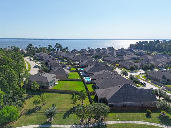 13103 Genesis Plantation Lane, Houston TX 77044