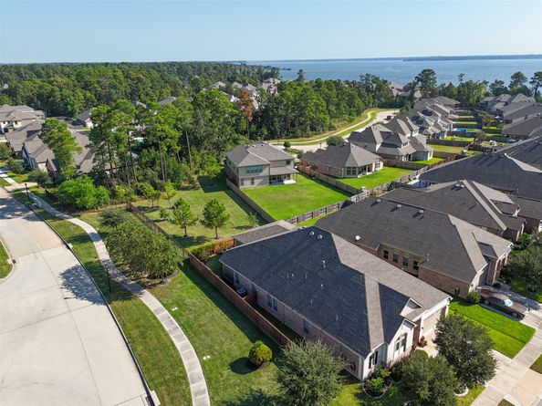 13103 Genesis Plantation Lane, Houston TX 77044