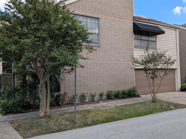 4930 Feagan Street, Houston TX 77007