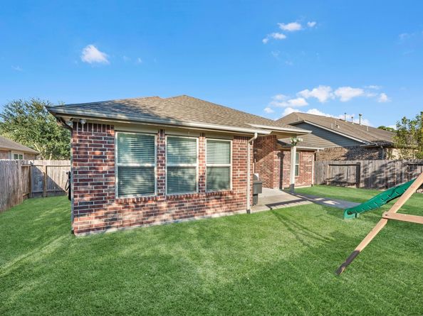 20714 Oakhurst Creek Drive, Porter TX 77365