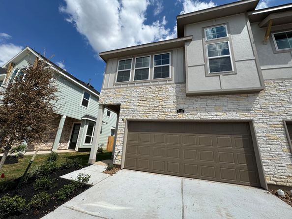 2212 Via Isa Lane, Houston TX 77051