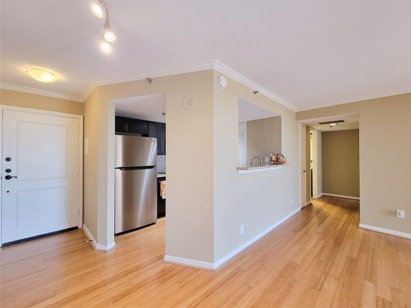 3525 Sage Road 1007, Houston TX 77056