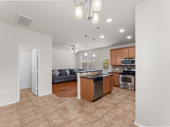 239 Bloomhill Place, The Woodlands TX 77354