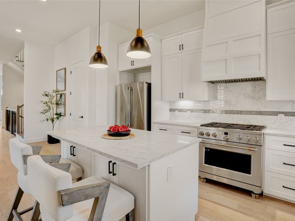 5240 Cornish B, Houston TX 77007
