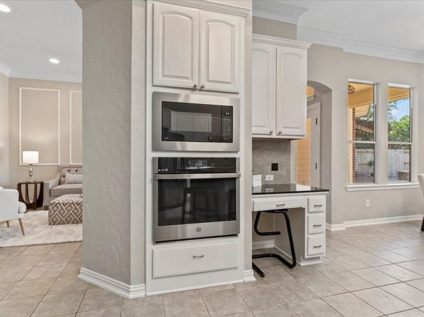 14731 Ramblebrook Lane, Humble TX 77396
