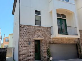 5824 Darling Street, Houston TX 77007
