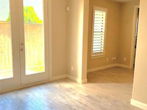 5824 Darling Street, Houston TX 77007