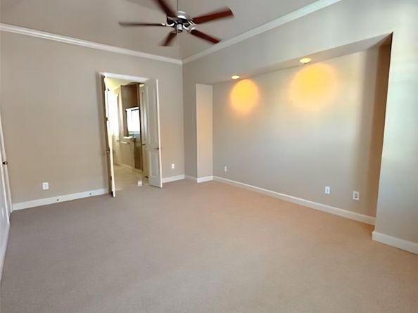 5824 Darling Street, Houston TX 77007