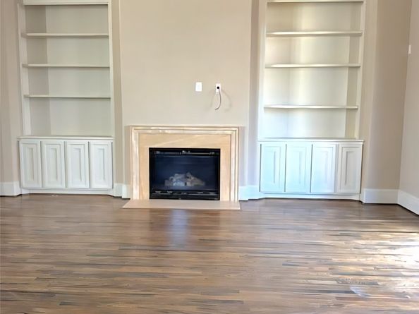 5824 Darling Street, Houston TX 77007