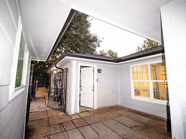 6803 Marta Drive, Houston TX 77083-1241