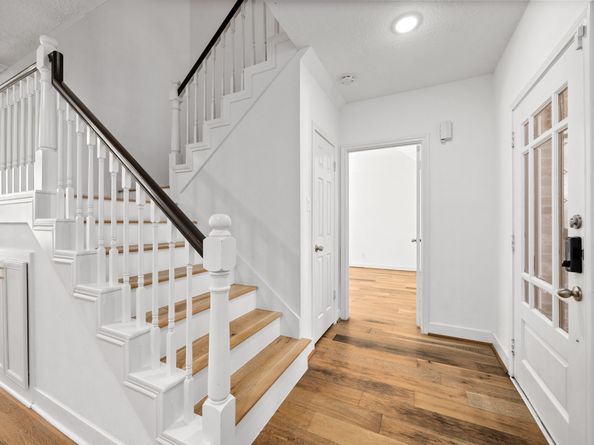 32 Mellow Leaf Court, The Woodlands TX 77381