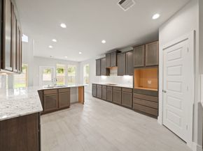 1912 Golden Spruce Lane, Conroe TX 77301