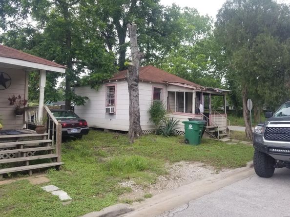 1407 Amundsen Street, Houston TX 77009