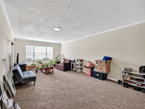 2600 Bellefontaine St Apt D24,, Houston TX 77025