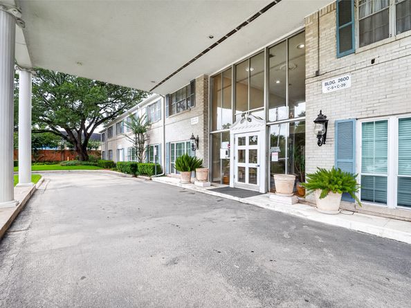 2600 Bellefontaine St Apt D24,, Houston TX 77025
