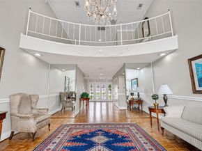 2600 Bellefontaine St Apt D24,, Houston TX 77025