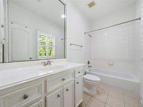1329 Hyde Park Boulevard, Houston TX 77006