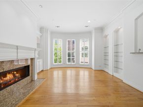 1329 Hyde Park Boulevard, Houston TX 77006