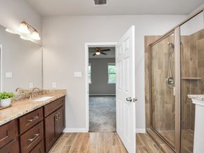 7806 King Street, Houston TX 77028