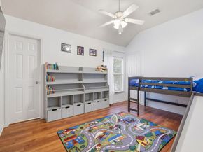 26 E Sterling Pond Circle, The Woodlands TX 77382