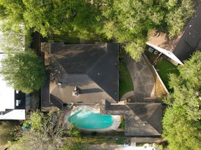 942 Brunswick Circle, Sugar Land TX 77478