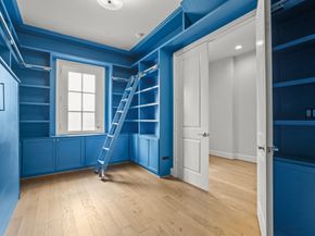2715 Stelter Place, Houston TX 77007