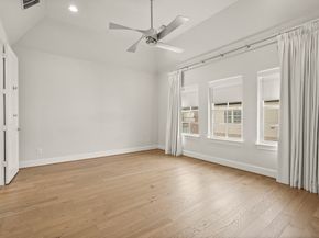 2715 Stelter Place, Houston TX 77007