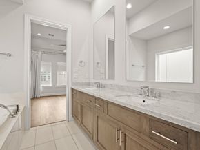 2715 Stelter Place, Houston TX 77007