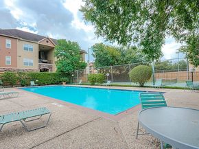 10811 Richmond Avenue 19, Houston TX 77042