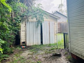 305 N Bryan Street, Houston TX 77011