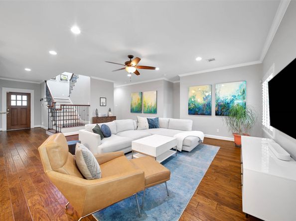1642 Richelieu Lane, Houston TX 77018