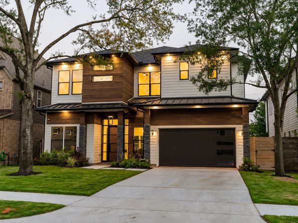 1733 Du Barry Lane, Houston TX 77018