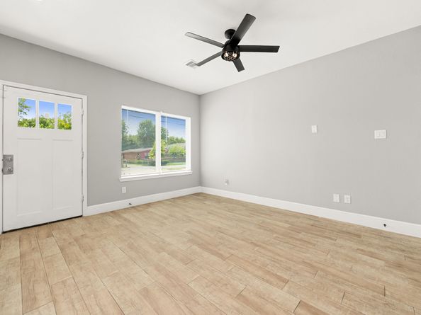 4651 Mallow Street A/B, Houston TX 77051